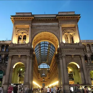 Gardone - Ampio Con 2 Da Letto - Comodo Per Duomo! Milano